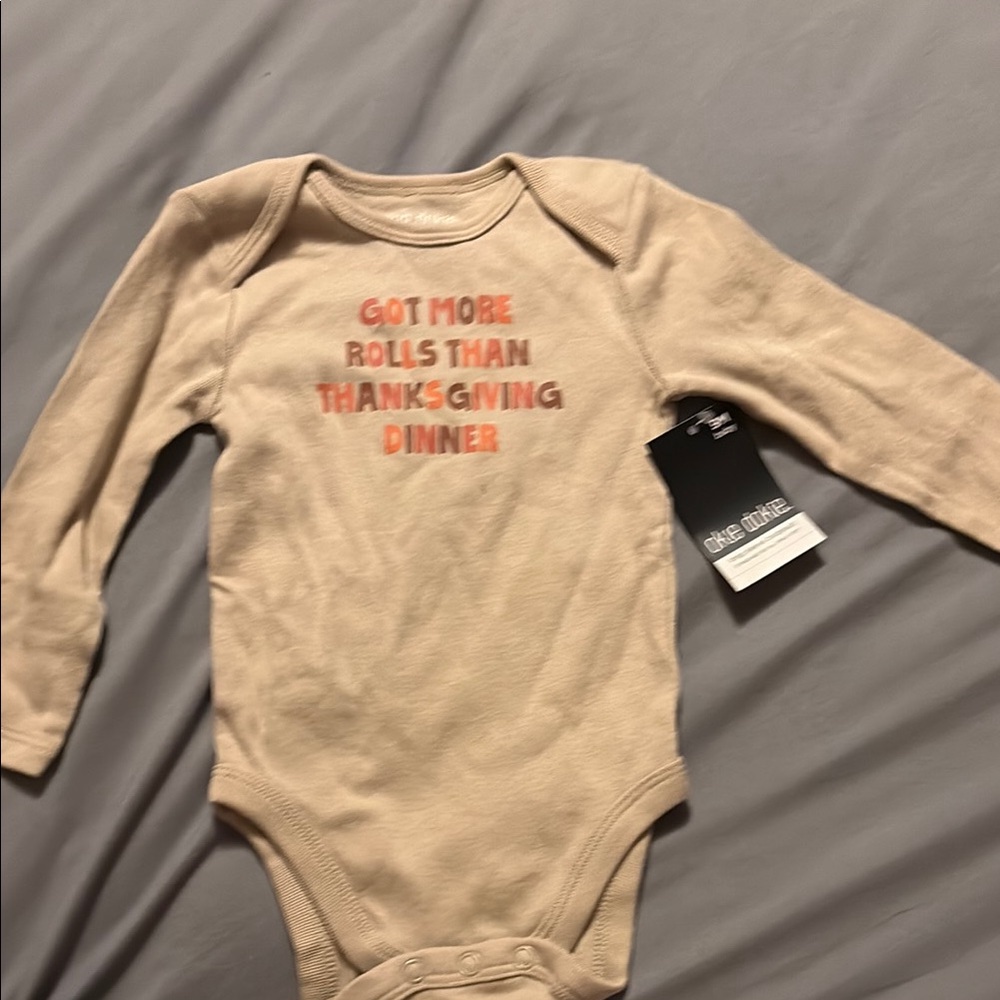 9 m Thanksgiving Onesie